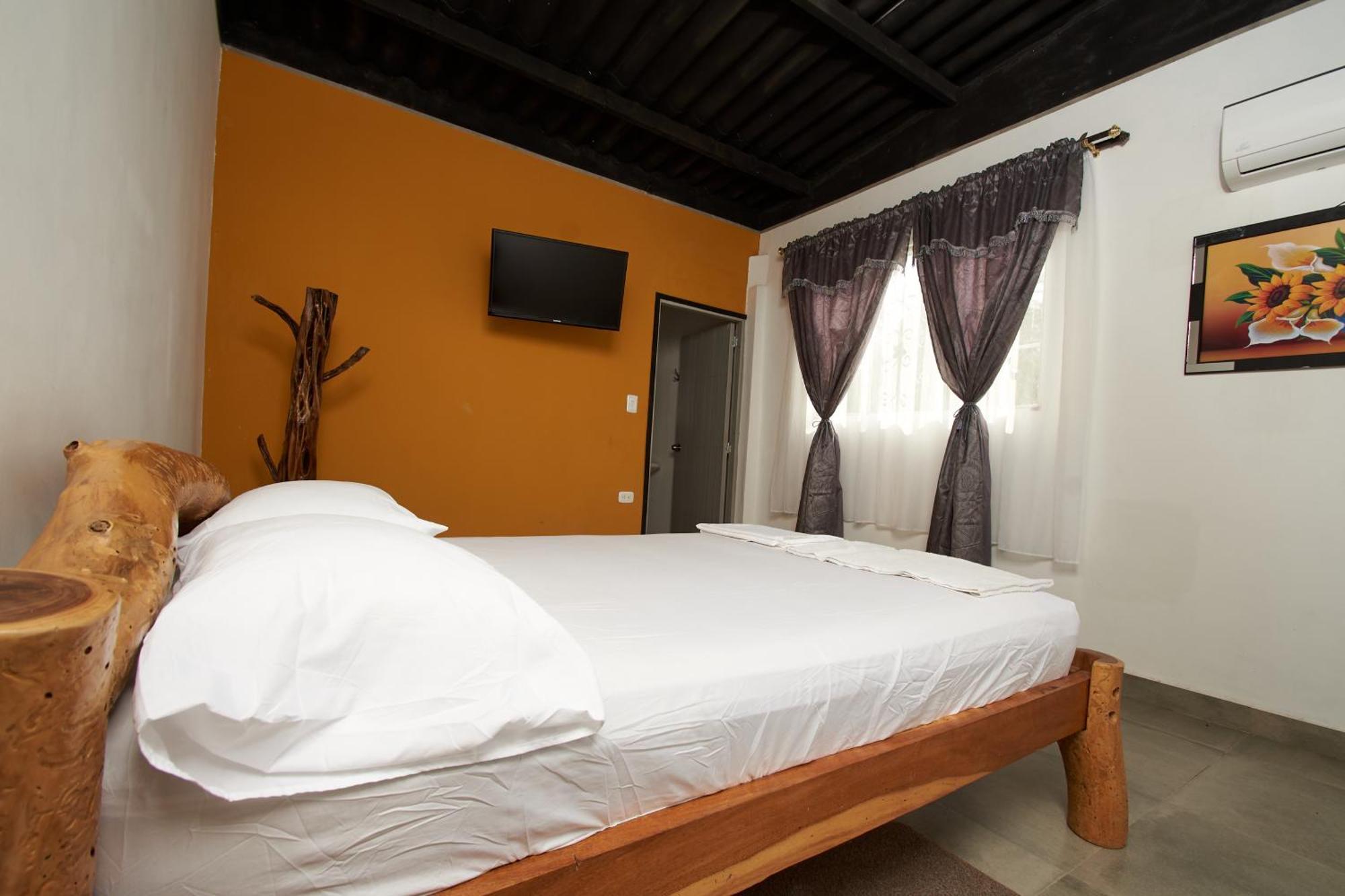 Hotel Flamencamarones エクステリア 写真